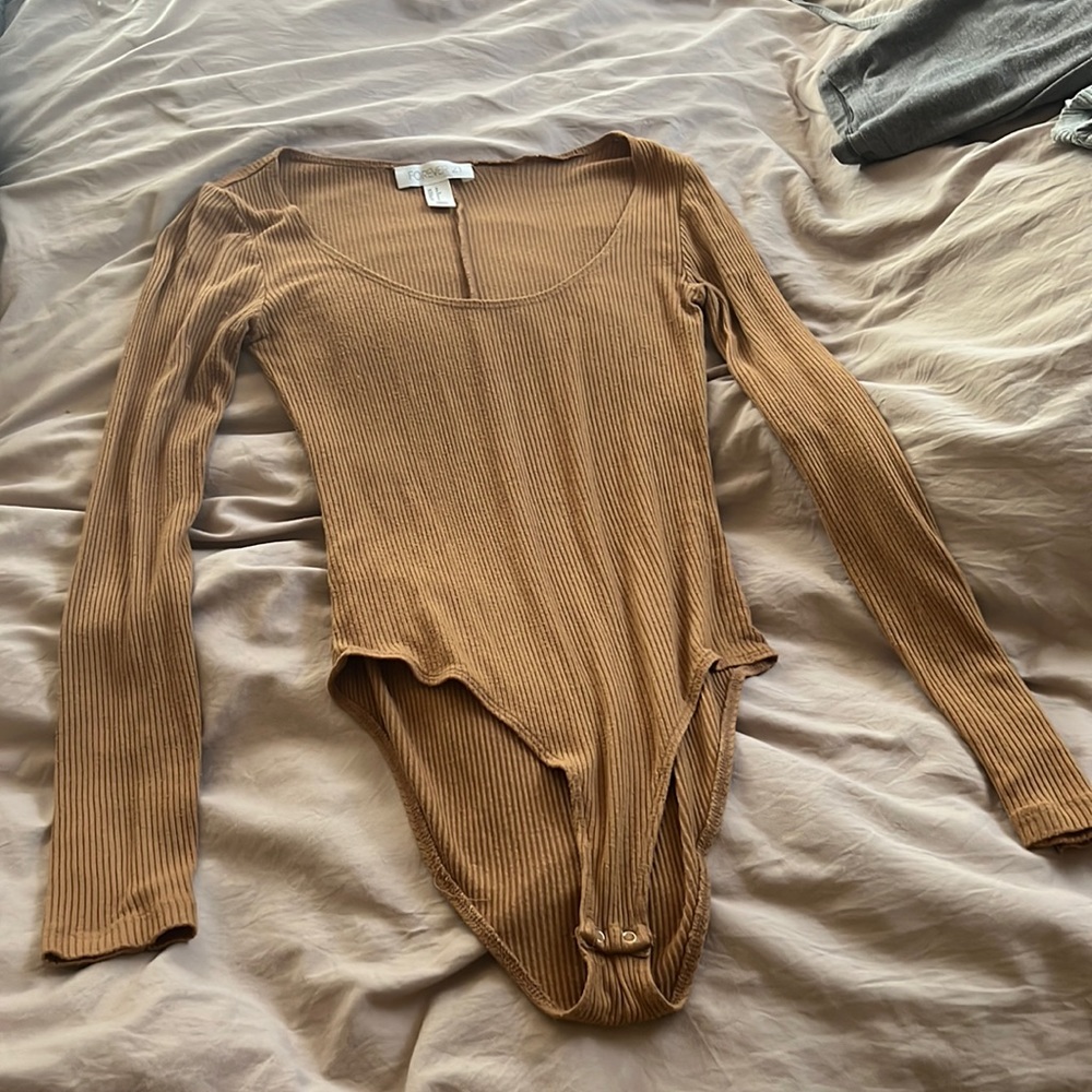 Small forever 21 bodysuit